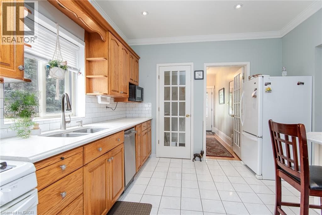 Multi-family for sale at 32 SAMUEL Street, Central Frederick, Kitchener, Ontario, photo 15