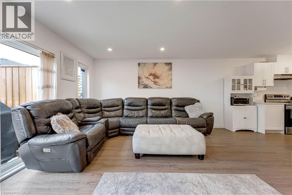 Townhouse for sale at 91 PONY Way, Huron Park, Kitchener, Ontario, photo 11