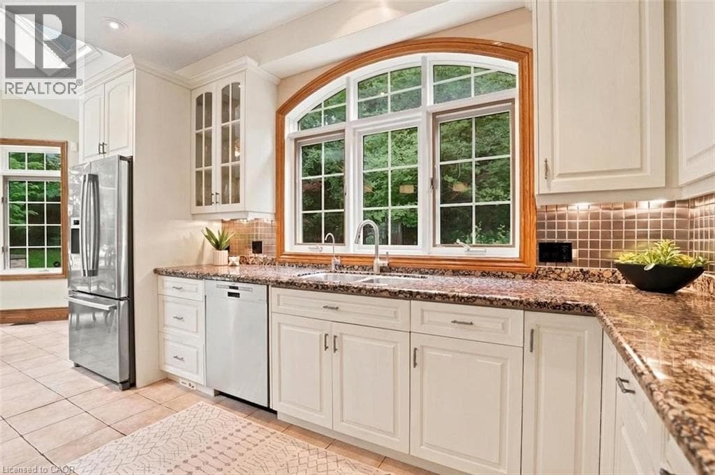 Detached for sale at 709 GLASGOW Street, Westmount, Kitchener, Ontario, photo 12