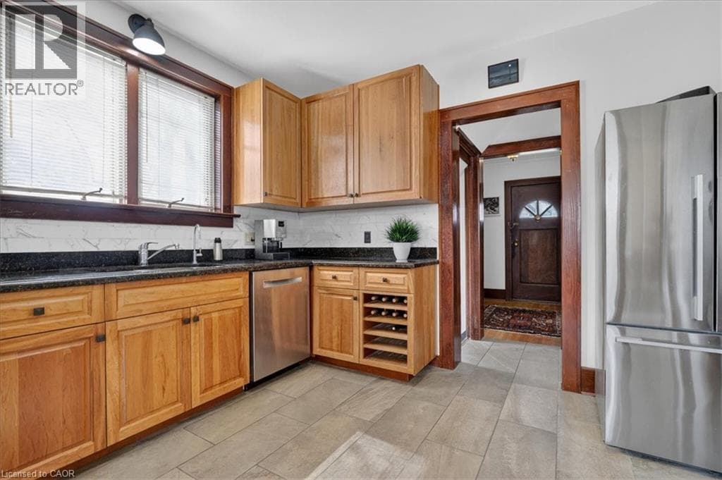 Detached for sale at 859 QUEEN'S Boulevard, St. Marys, Kitchener, Ontario, photo 6