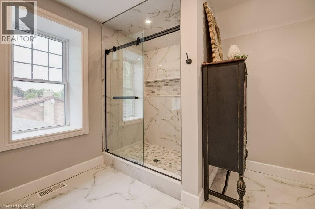 Detached for sale at 35 SCHWEITZER Street, Bridgeport East, Kitchener, Ontario, photo 21