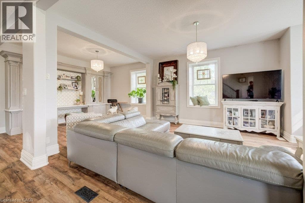 Detached for sale at 35 SCHWEITZER Street, Bridgeport East, Kitchener, Ontario, photo 10