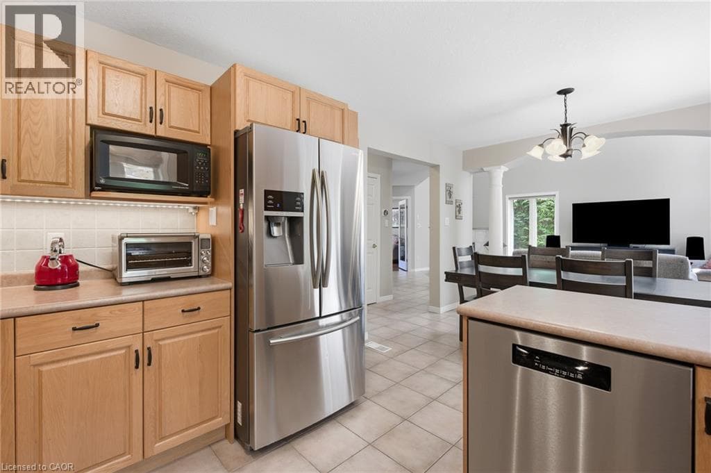 Detached for sale at 15 CAROLINIAN Lane, St Andrews Hills, Cambridge, Ontario, photo 19