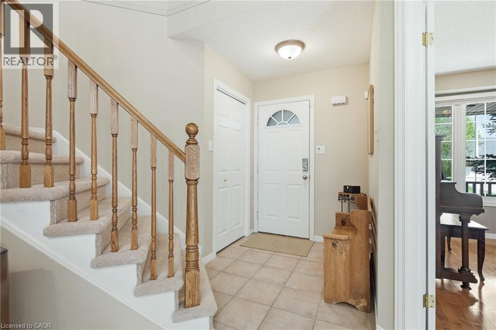 Detached for sale at 15 CAROLINIAN Lane, St Andrews Hills, Cambridge, Ontario, photo 6