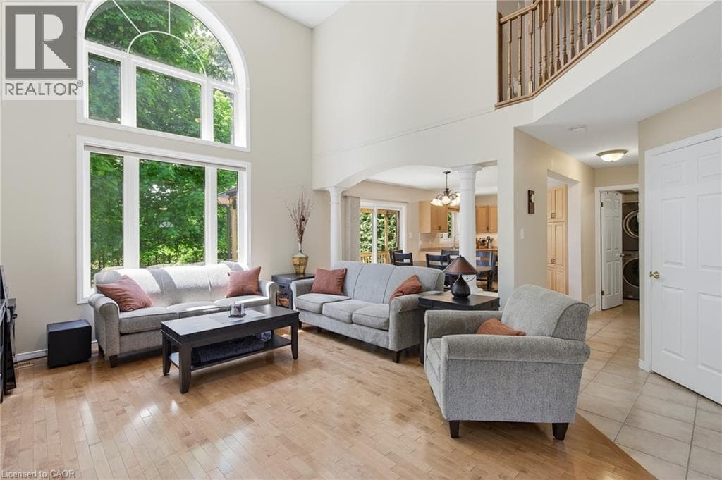 Detached for sale at 15 CAROLINIAN Lane, St Andrews Hills, Cambridge, Ontario, photo 9