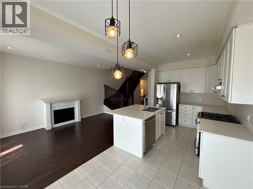 Townhouse for sale at 60 REISTWOOD Drive, Huron Park, Kitchener, Ontario, photo 9