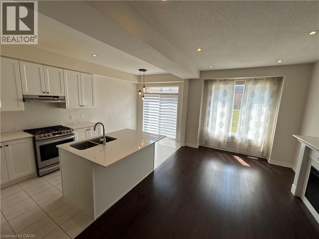 Townhouse for sale at 60 REISTWOOD Drive, Huron Park, Kitchener, Ontario, photo 10