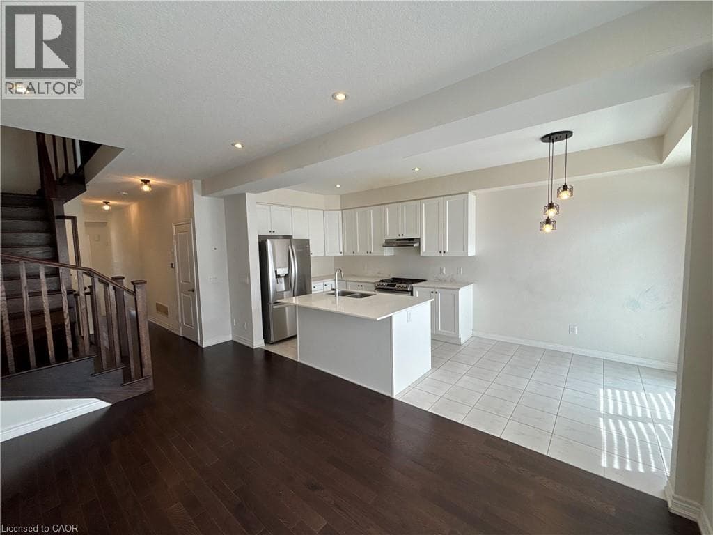 Townhouse for sale at 60 REISTWOOD Drive, Huron Park, Kitchener, Ontario, photo 12