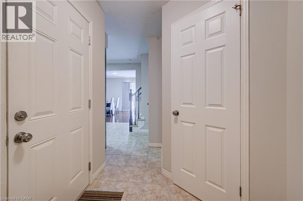 Townhouse for sale at 300 FALLOWFIELD Drive Unit# 21, Country Hills East, Kitchener, Ontario, photo 6