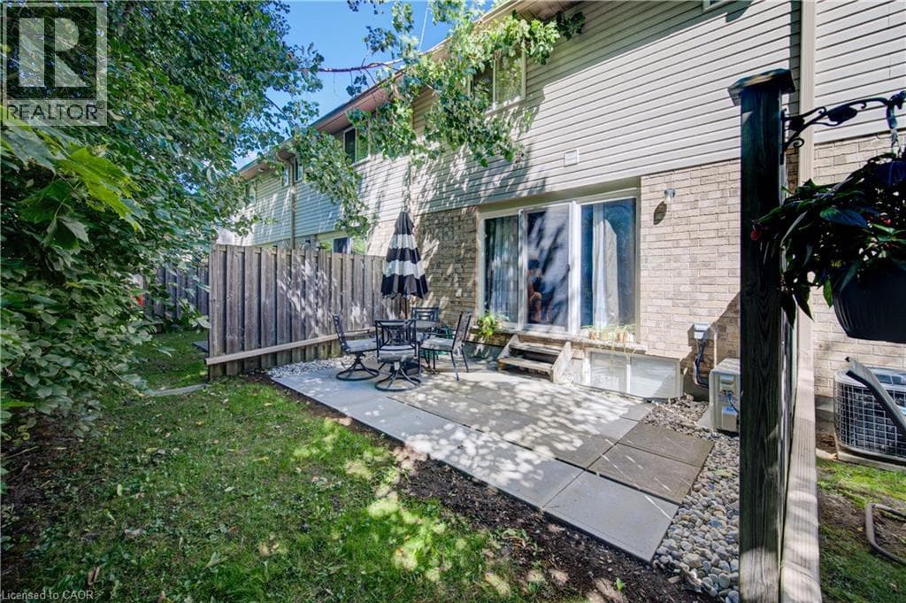 Townhouse for sale at 300 FALLOWFIELD Drive Unit# 21, Country Hills East, Kitchener, Ontario, photo 27