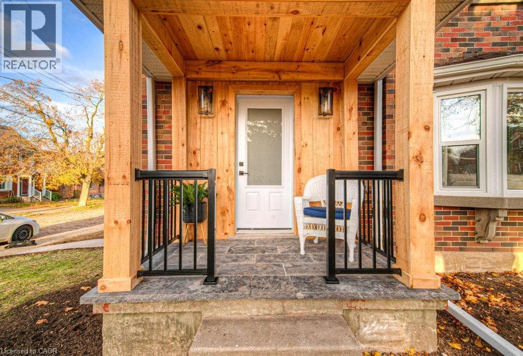 Detached for sale at 30 DUNBAR Road S, Uptown West, Waterloo, Ontario, photo 6