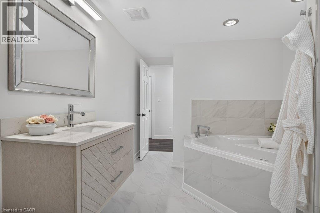 Detached for sale at 12 BEASLEY Crescent, Shades Mills, Cambridge, Ontario, photo 34