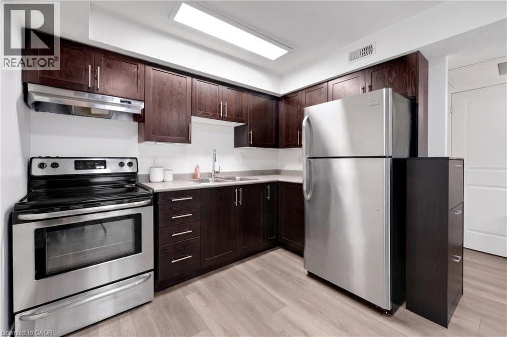 Apartment for sale at 185 WINDALE Crescent Unit# 1C, Laurentian Hills, Kitchener, Ontario, photo 5