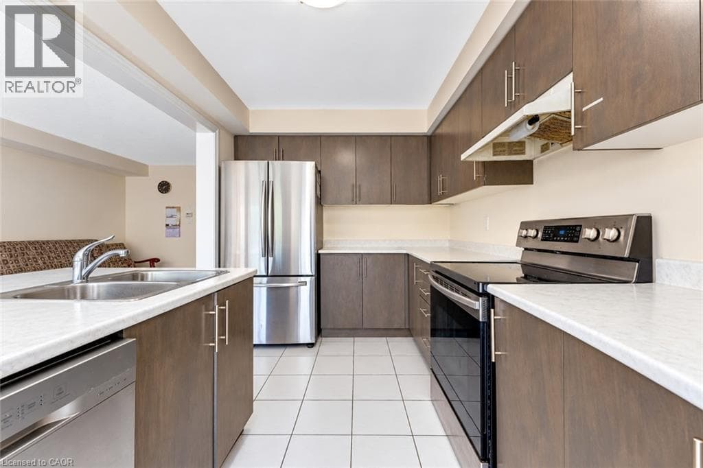 Townhouse for sale at 755 LINDEN Drive Unit# 37, Preston Heights, Cambridge, Ontario, photo 7