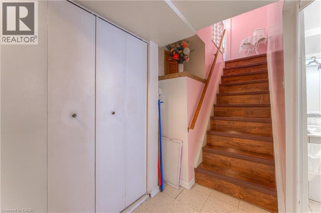 Detached for sale at 1227 VALENTINE Drive, Langs Farm, Cambridge, Ontario, photo 23
