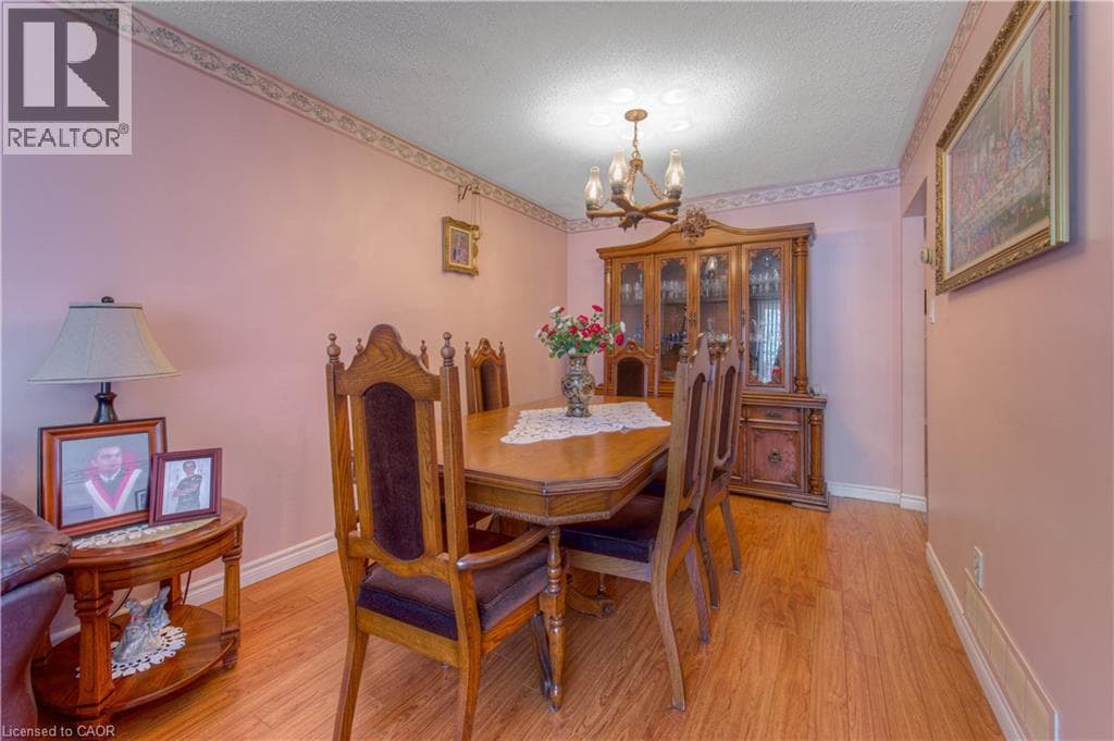 Detached for sale at 1227 VALENTINE Drive, Langs Farm, Cambridge, Ontario, photo 13