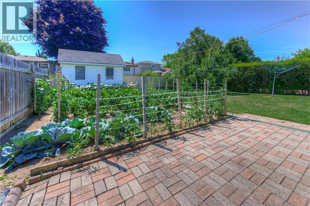 Detached for sale at 1227 VALENTINE Drive, Langs Farm, Cambridge, Ontario, photo 6