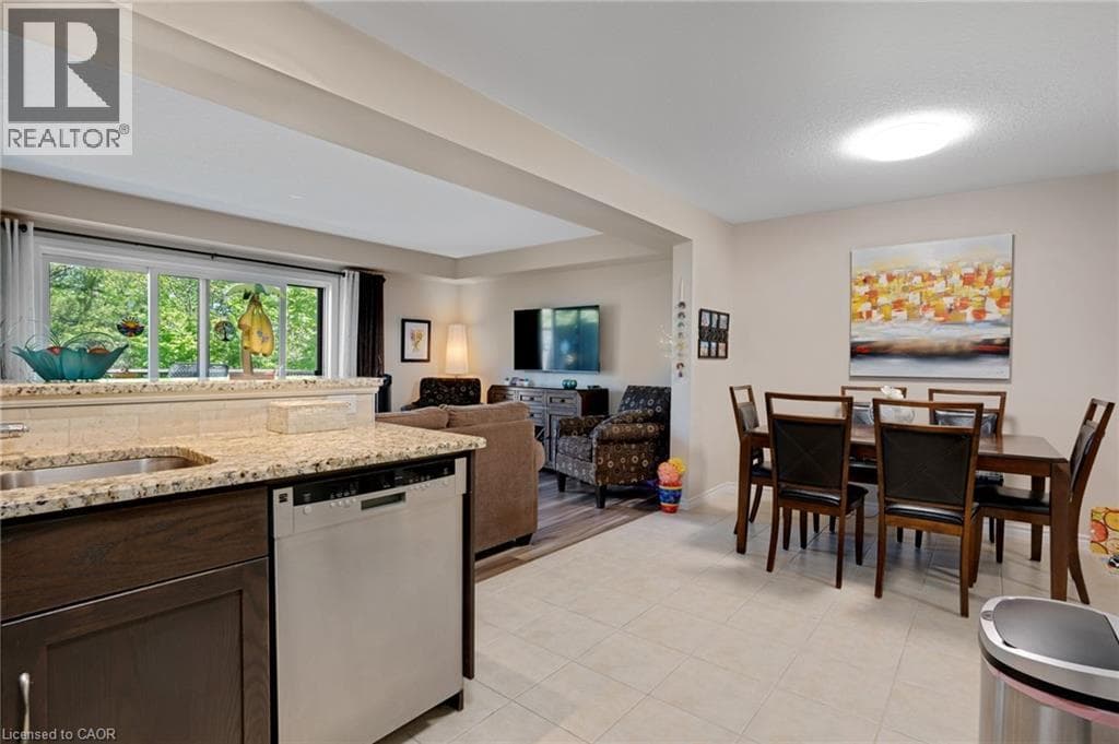 Townhouse for sale at 635 SAGINAW Parkway Unit# 2, Shades Mills, Cambridge, Ontario, photo 12