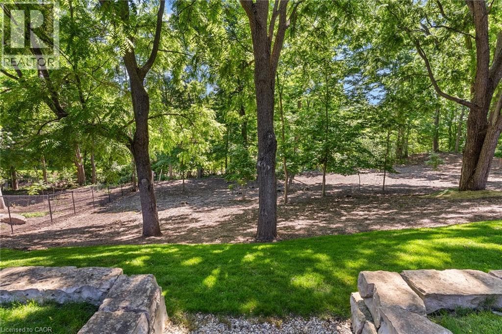 Detached for sale at 44 PIONEER RIDGE Drive, Pioneer Tower West, Kitchener, Ontario, photo 4