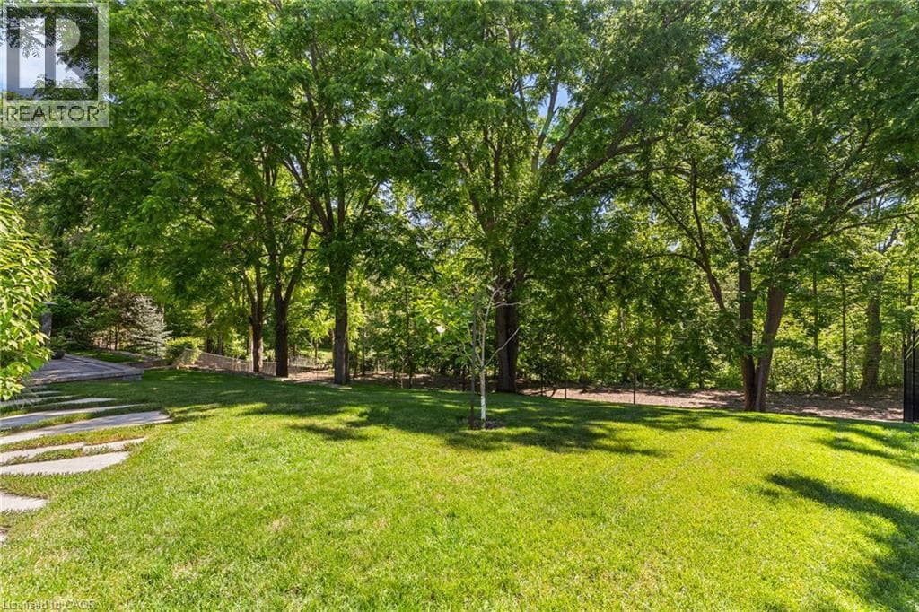 Detached for sale at 44 PIONEER RIDGE Drive, Pioneer Tower West, Kitchener, Ontario, photo 5