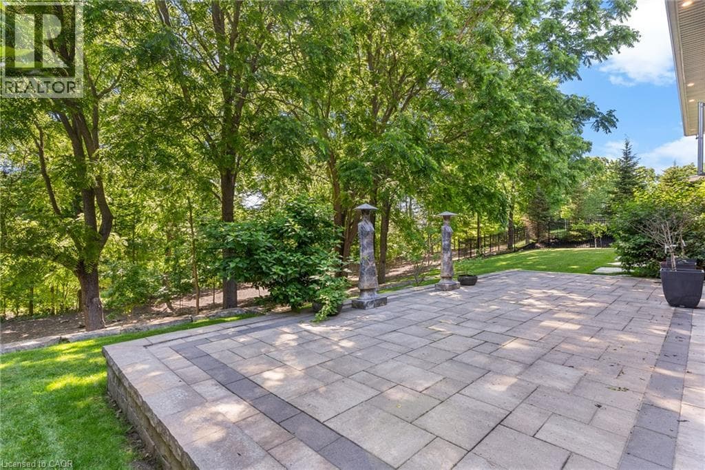 Detached for sale at 44 PIONEER RIDGE Drive, Pioneer Tower West, Kitchener, Ontario, photo 6