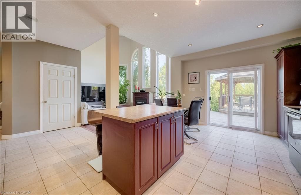 Detached for sale at 573 ROBERT FERRIE Drive, Doon South, Kitchener, Ontario, photo 15