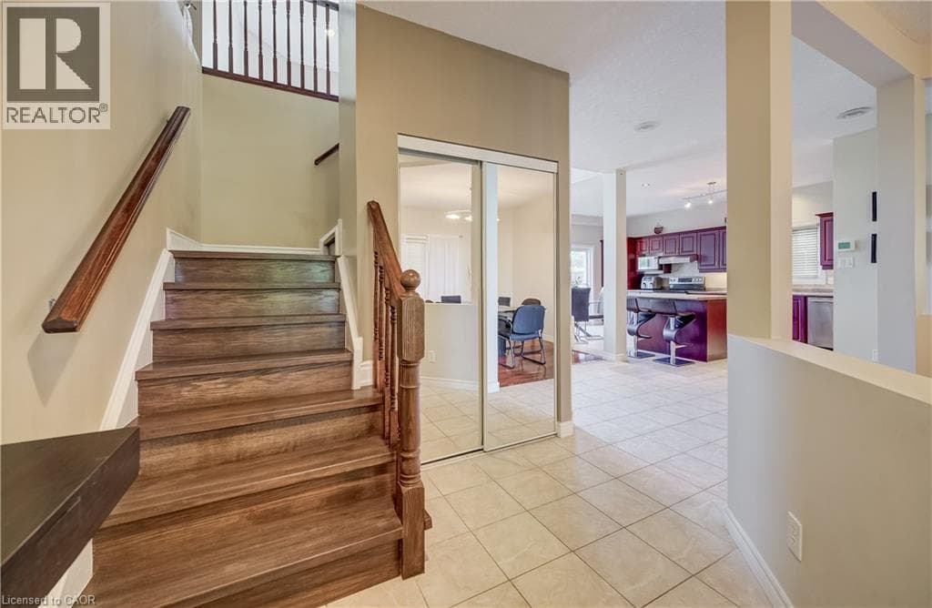 Detached for sale at 573 ROBERT FERRIE Drive, Doon South, Kitchener, Ontario, photo 4