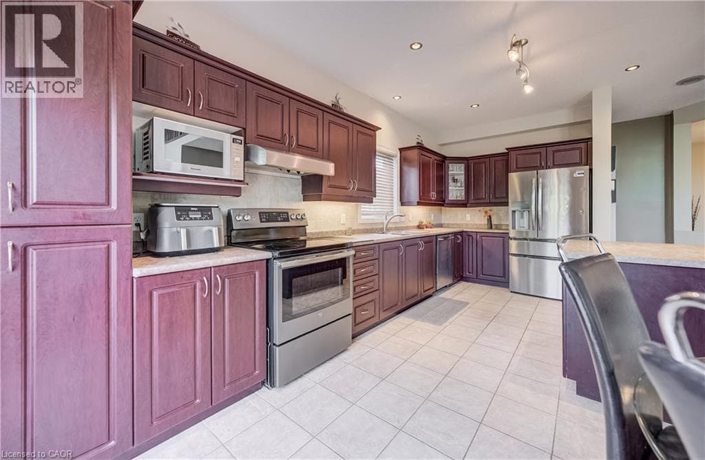Detached for sale at 573 ROBERT FERRIE Drive, Doon South, Kitchener, Ontario, photo 17