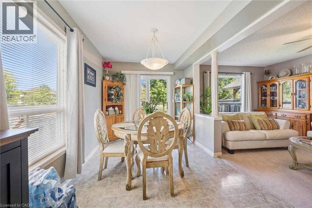 Detached for sale at 240 HILLTOP Drive, Ayr, North Dumfries, Ontario, photo 10