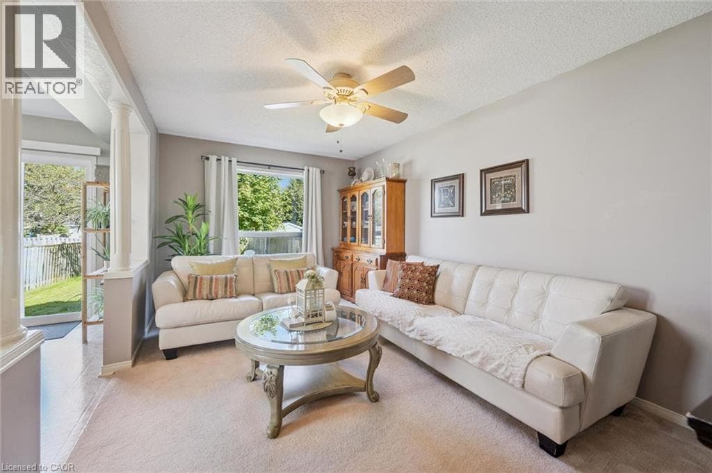 Detached for sale at 240 HILLTOP Drive, Ayr, North Dumfries, Ontario, photo 5