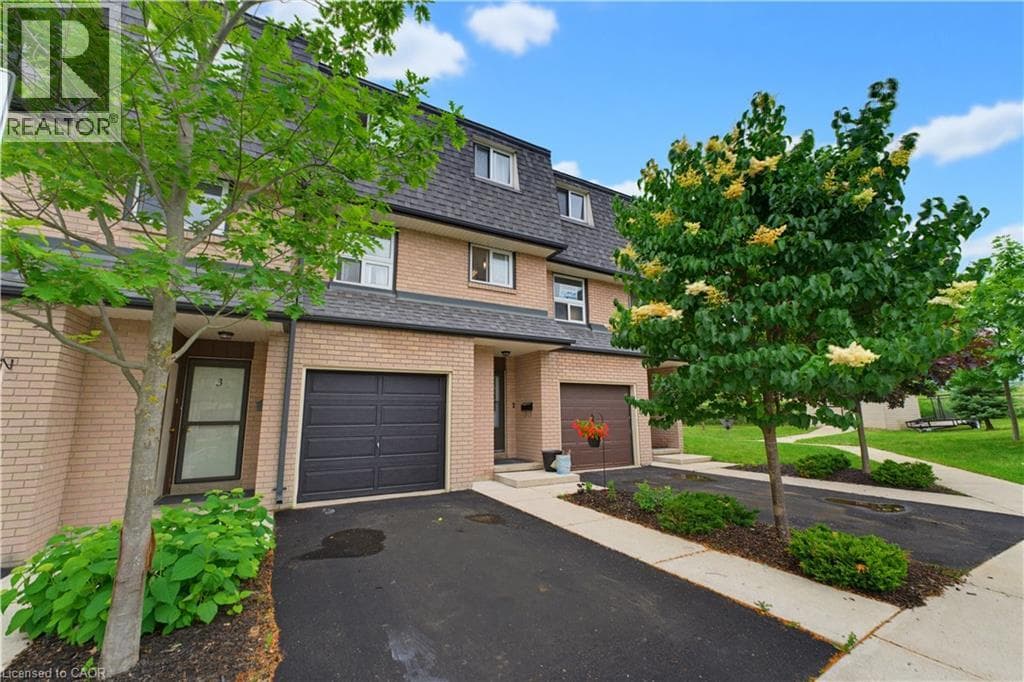 Townhouse for sale at 138 BLACKHORNE Drive Unit# 4, Laurentian Hills, Kitchener, Ontario, photo 4