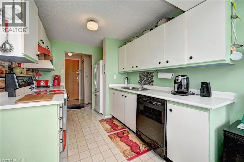 Apartment for sale at 30 BLUE SPRINGS Drive Unit# 305, Lincoln Heights, Waterloo, Ontario, photo 17
