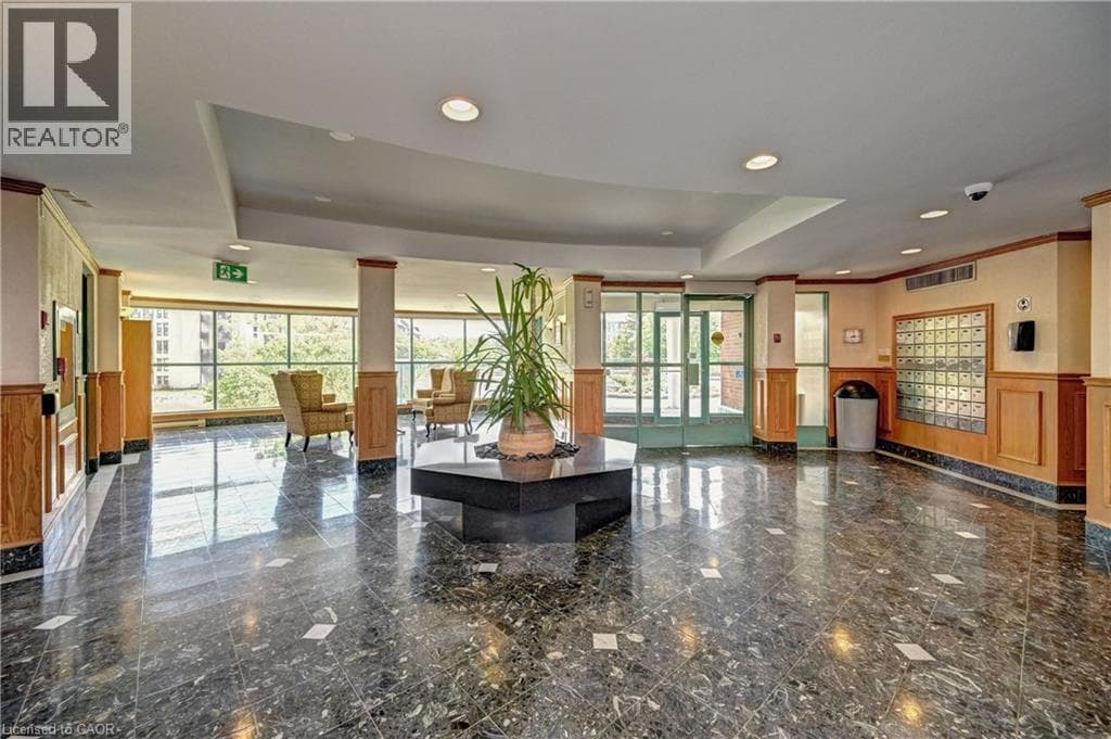 Apartment for sale at 30 BLUE SPRINGS Drive Unit# 305, Lincoln Heights, Waterloo, Ontario, photo 6