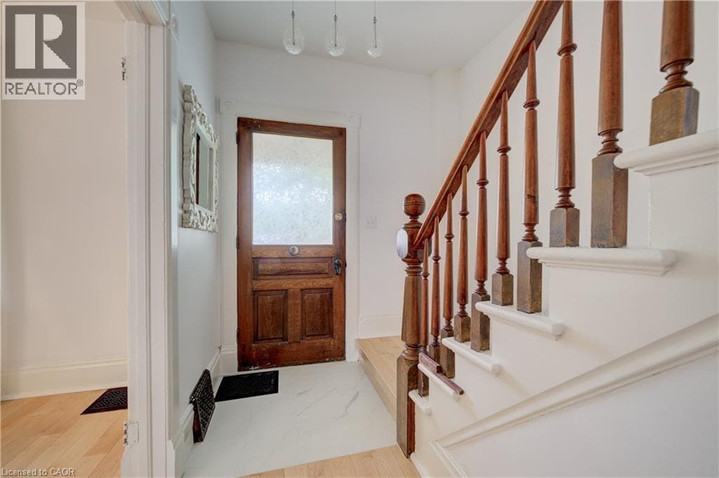 Detached for sale at 25 CENTRAL Street, MacGregor Albert, Waterloo, Ontario, photo 8