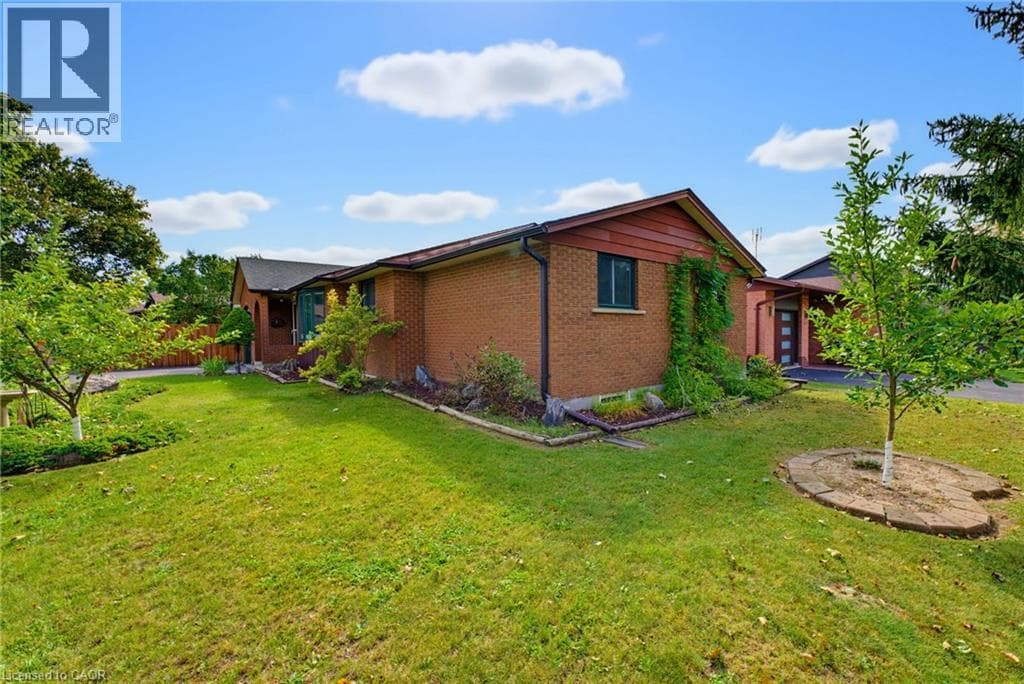 Detached for sale at 35 WINDY RIDGE Drive, Pioneer Park, Kitchener, Ontario, photo 4