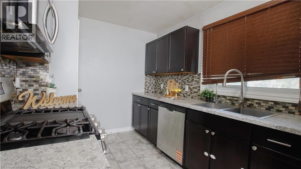 Detached for sale at 18 CLEARVIEW Drive, Westview, Cambridge, Ontario, photo 9