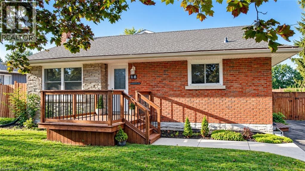 18 CLEARVIEW Drive