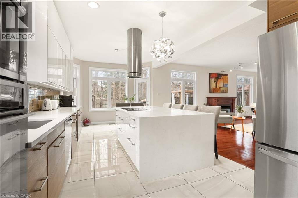 Detached for sale at 534 BIRCHLEAF Walk, Westvale, Waterloo, Ontario, photo 7