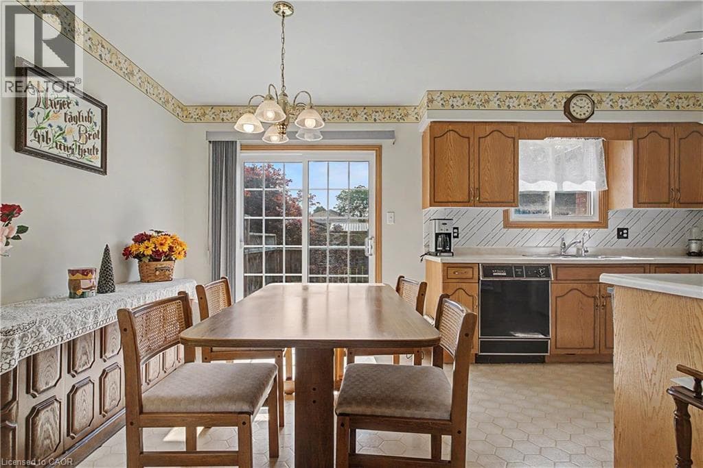 Detached for sale at 125 BLACKWELL Drive, Forest Heights, Kitchener, Ontario, photo 13