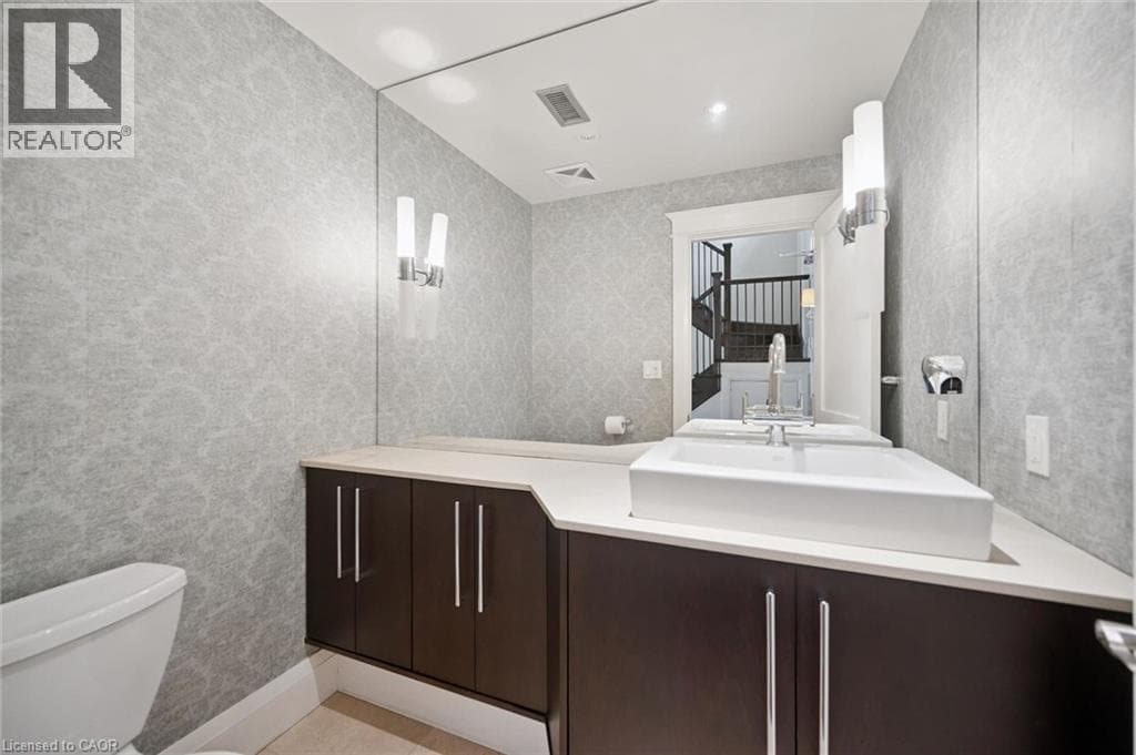 Apartment for sale at 25 CONCESSION Street Unit# 204, Downtown Galt, Cambridge, Ontario, photo 18