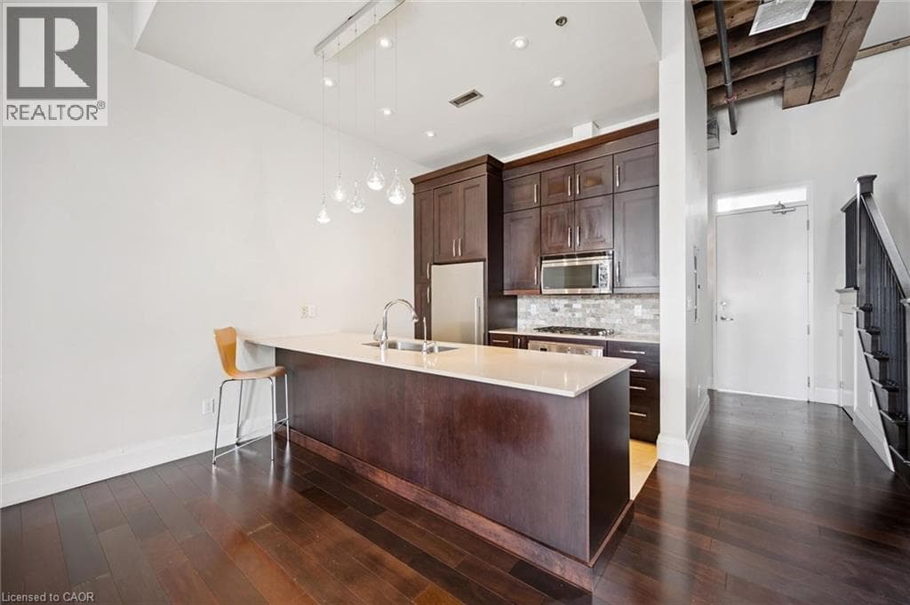 Apartment for sale at 25 CONCESSION Street Unit# 204, Downtown Galt, Cambridge, Ontario, photo 9