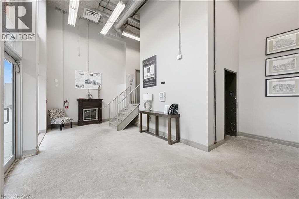 Apartment for sale at 25 CONCESSION Street Unit# 204, Downtown Galt, Cambridge, Ontario, photo 4