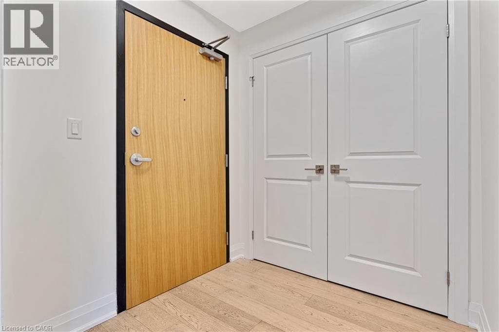 Apartment for sale at 249 GREY SILO Road Unit# 108, Carriage Crossing, Waterloo, Ontario, photo 5