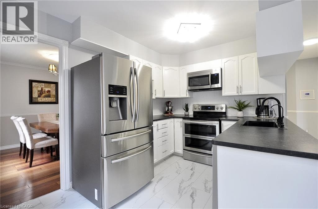 Detached for sale at 97 SACHA Road, Silverheights, Cambridge, Ontario, photo 11