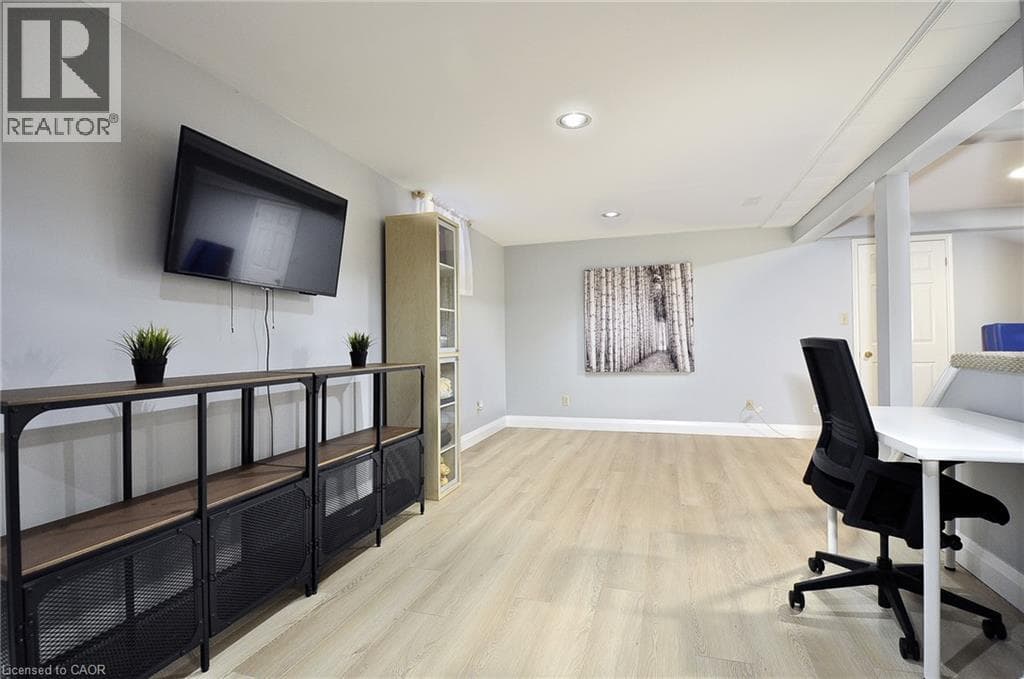 Detached for sale at 97 SACHA Road, Silverheights, Cambridge, Ontario, photo 28