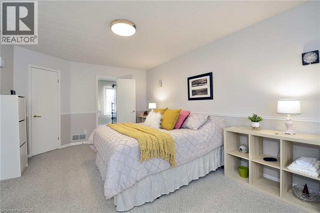 Detached for sale at 97 SACHA Road, Silverheights, Cambridge, Ontario, photo 19