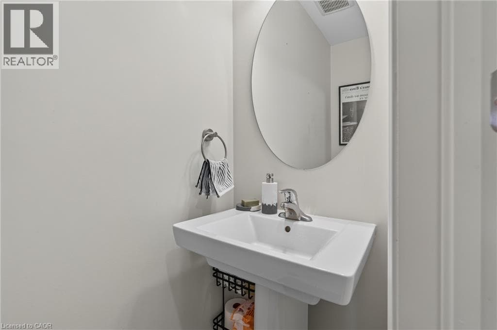 Detached for sale at 10 REISTWOOD Drive, Huron Park, Kitchener, Ontario, photo 20