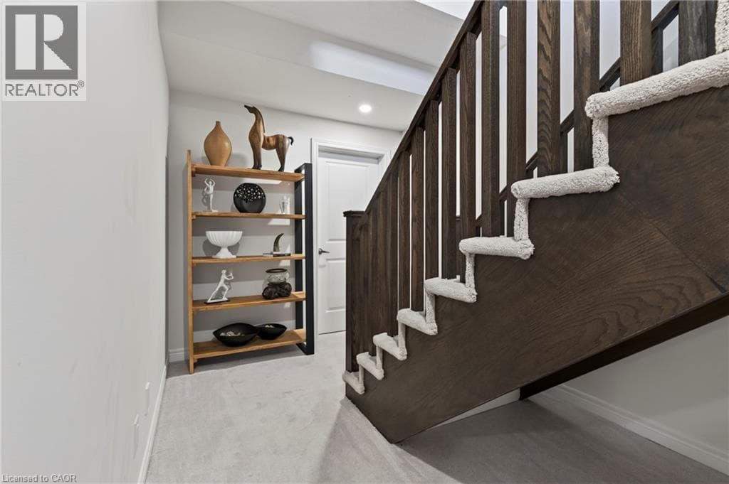 Detached for sale at 10 REISTWOOD Drive, Huron Park, Kitchener, Ontario, photo 40