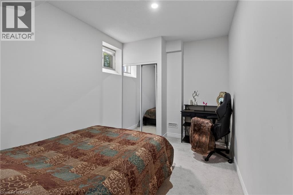 Detached for sale at 10 REISTWOOD Drive, Huron Park, Kitchener, Ontario, photo 46