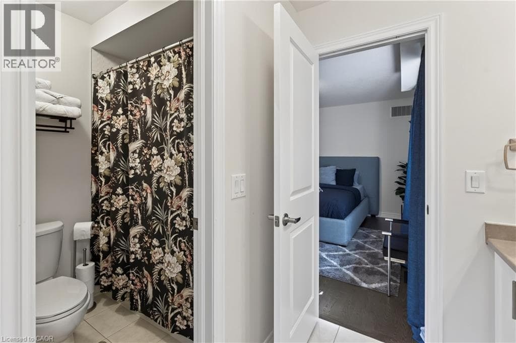 Detached for sale at 10 REISTWOOD Drive, Huron Park, Kitchener, Ontario, photo 33